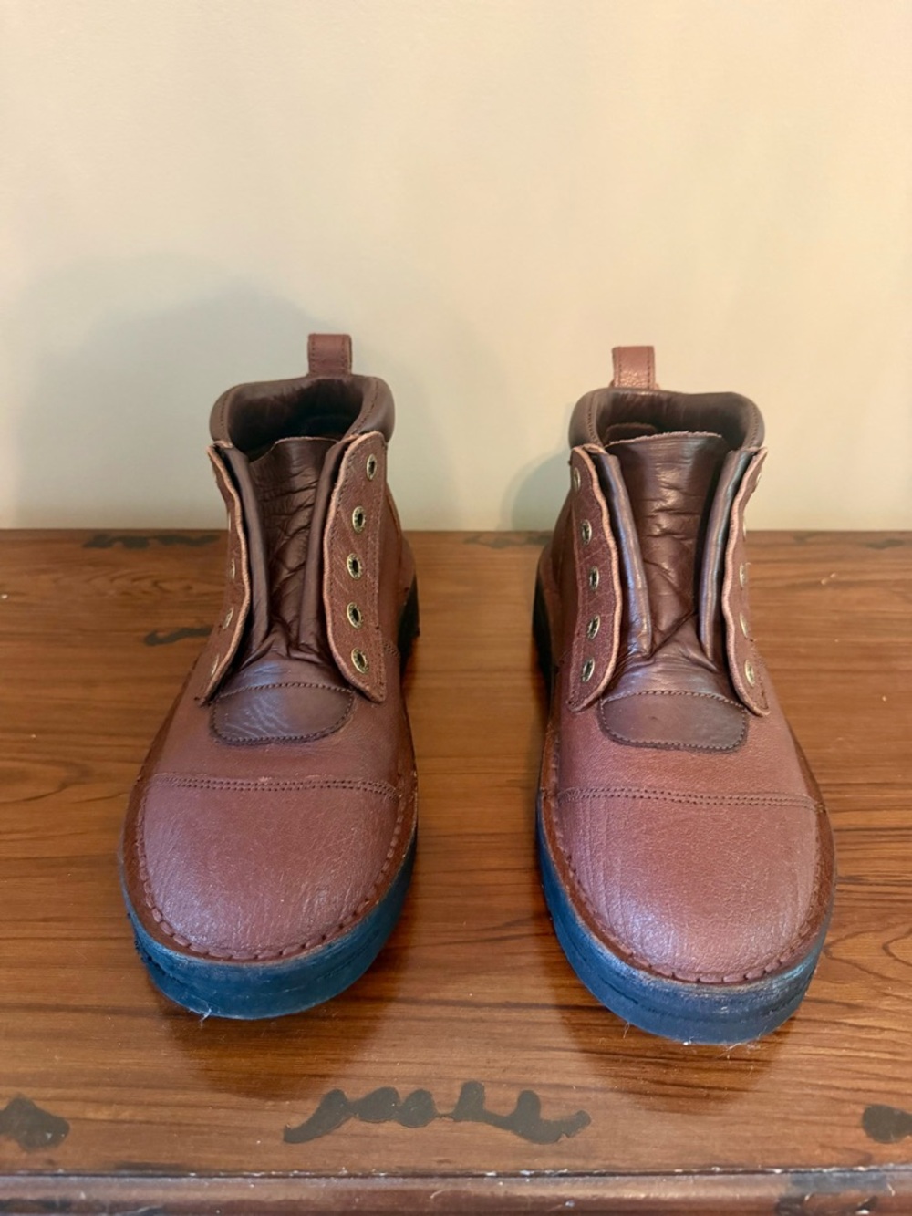 Men's Brown Leather Chukka Boots - Classic Casual Style